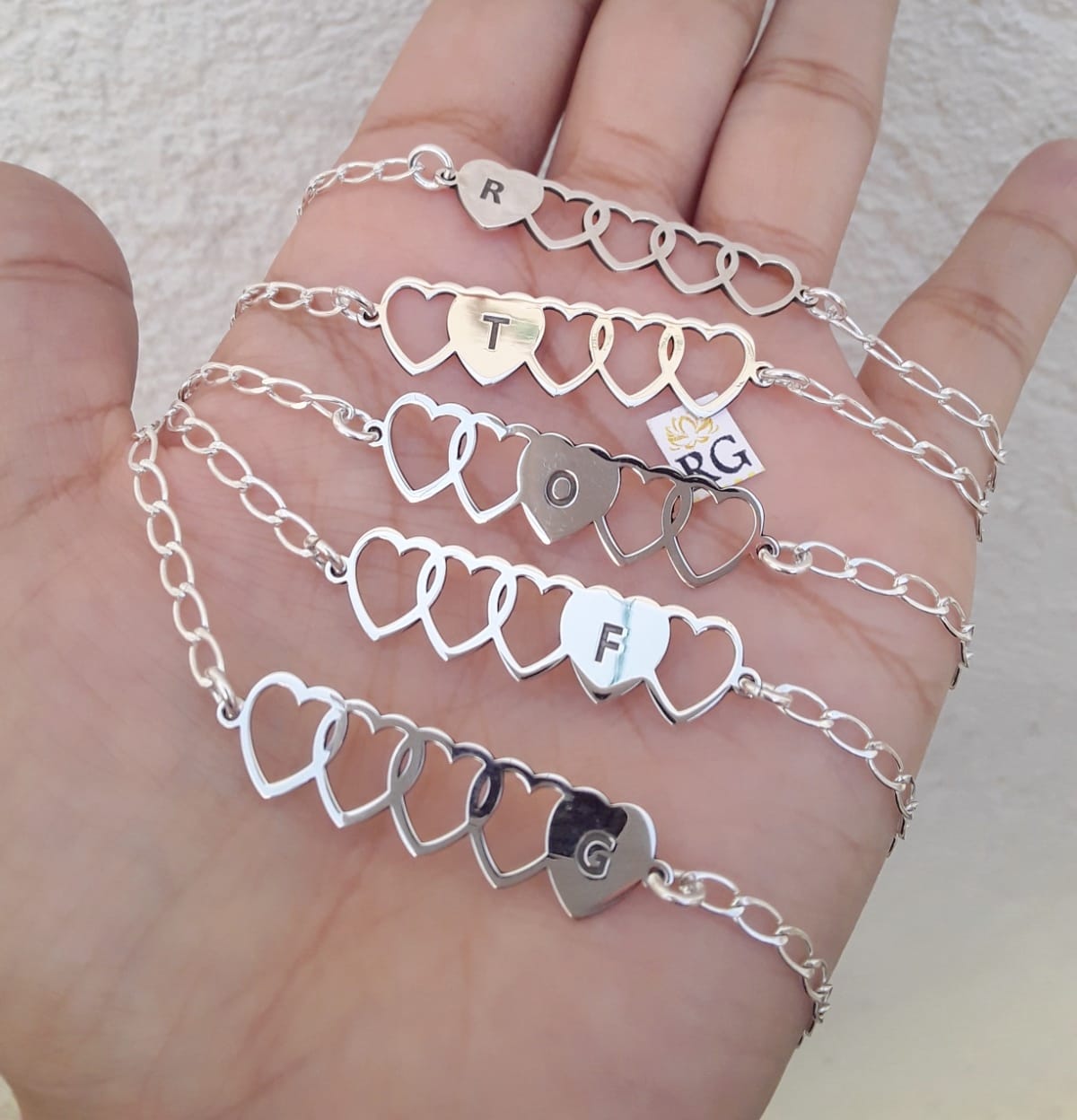 Pulsera de Corazones Personalizado en Plata .925
