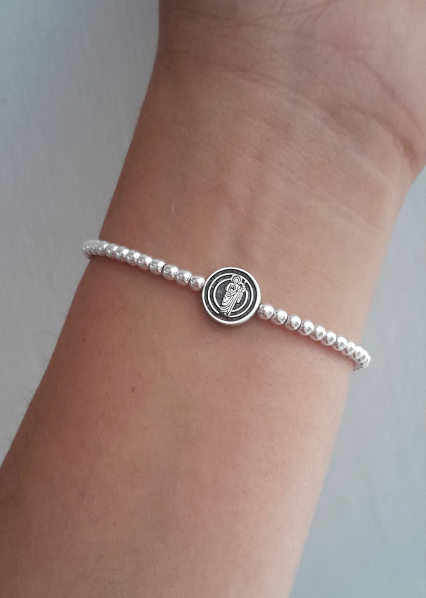 Pulsera de Bolitas con Dije San Judas Tadeo en Plata .925