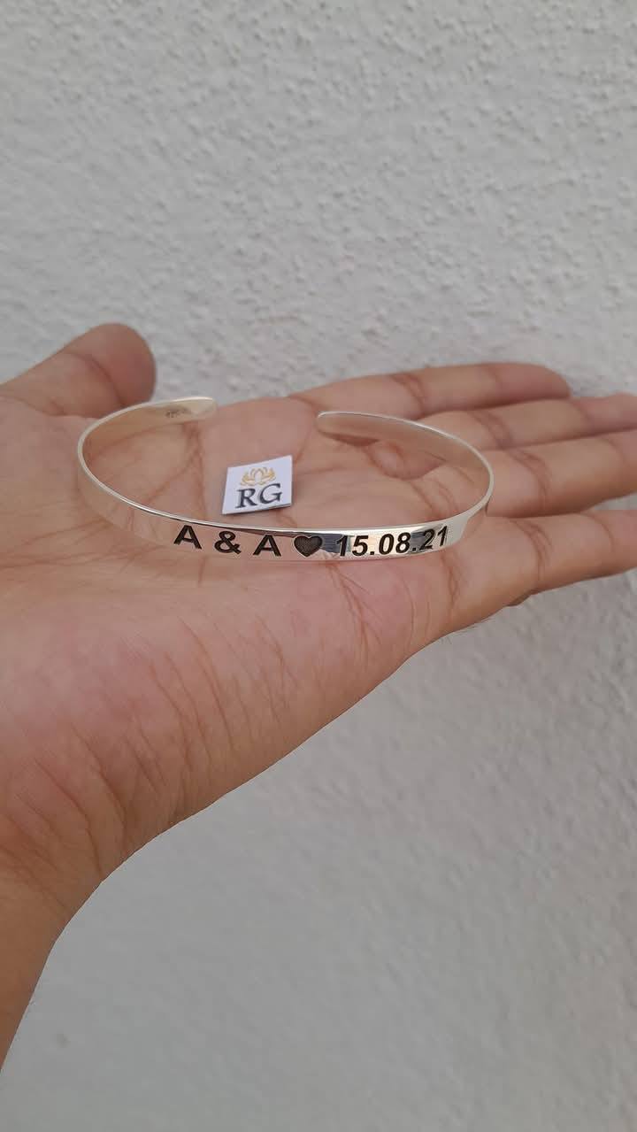 Pulsera lisa Personalizada en Plata .950