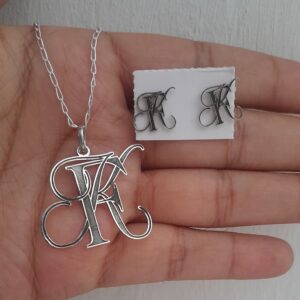 Collar y Aretes de Iniciales Monograma Personalizado en Plata .950