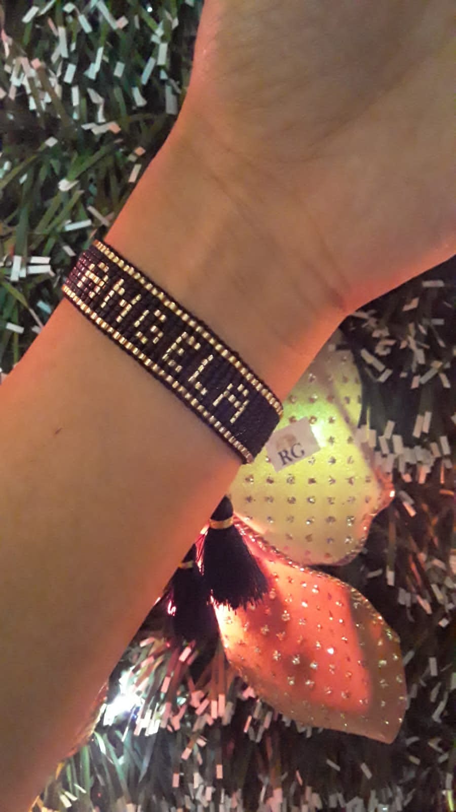 Set de Pulseras Personalizadas y Bordadas en Delicas Miyuki y Cristal - Imagen 4